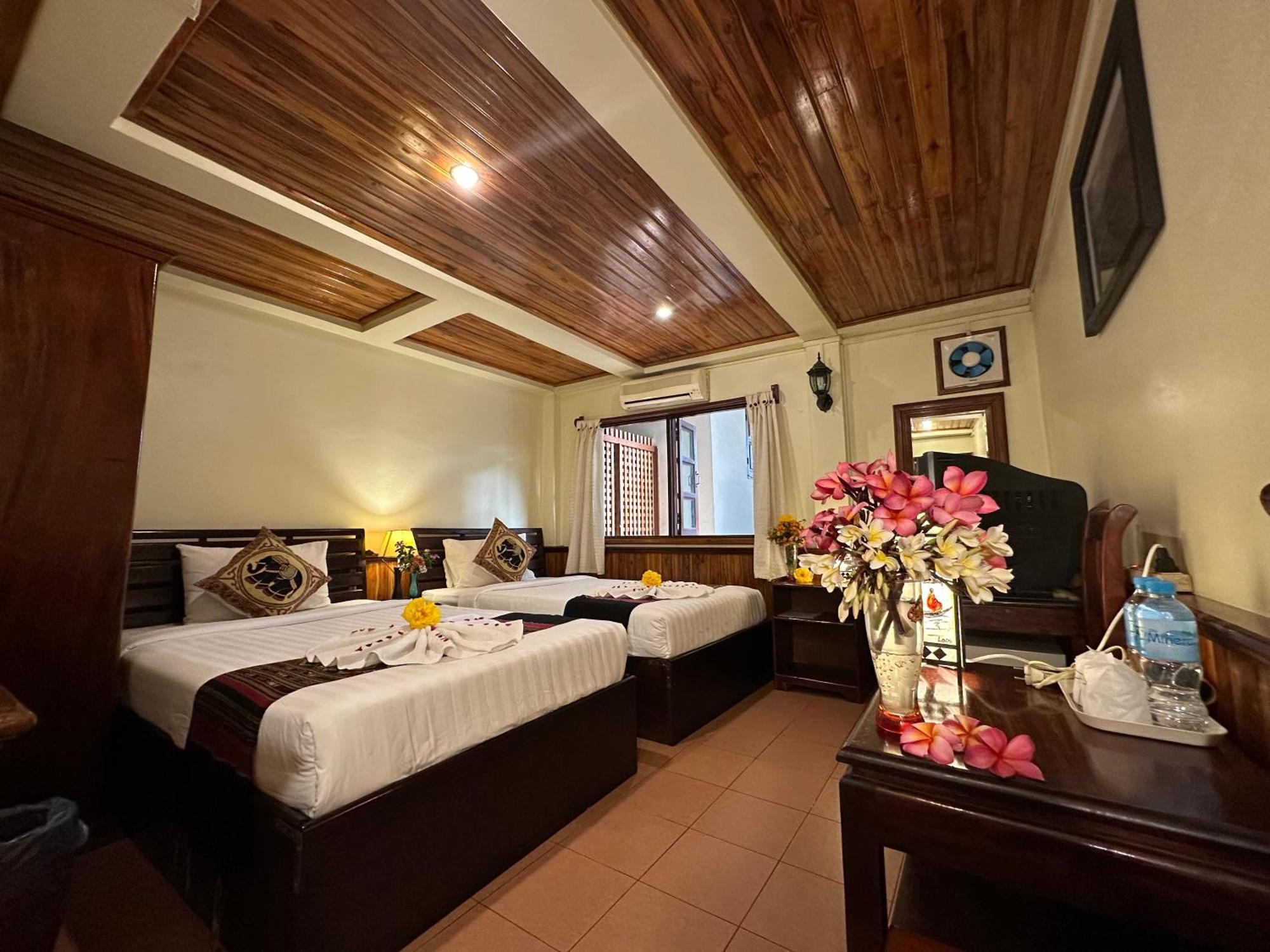 Villa Alounsavath Mekong Riverside Luang Prabang Exterior foto